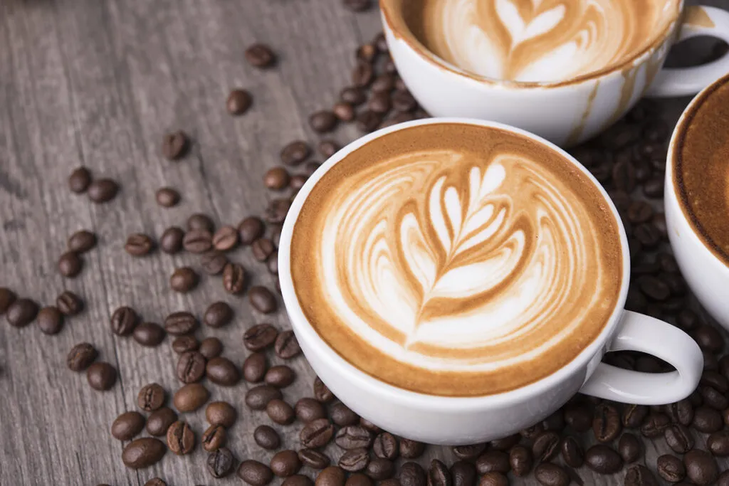 Marcilla Dolce Gusto kaffe med melkeoppskrifter å lage hjemme 1 cafe con recetas de leche