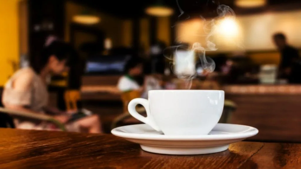 Opprinnelse og sammensetning av Arabica-kaffe: forhold til atomer 1 cafe y atomos de arabica