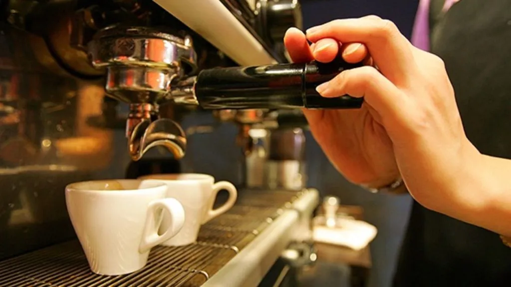 Hvor kan jeg finne Arabica Nguyễn Huệ-kaffe i byen min? 1 cafeteria o cafeteria