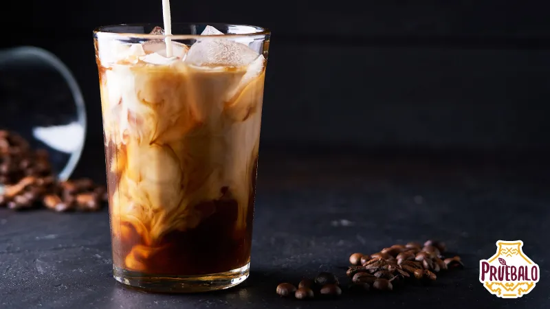 Hvordan lage deilig kald kaffe med din Dolce Gusto-maskin 1 preparacion de cafe frio