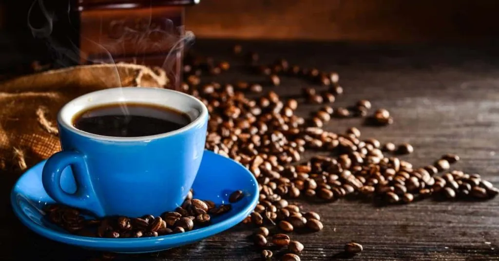 Tips for å tilberede kaffe som ikke forårsaker søvnløshet 1 taza de cafe con cafeina