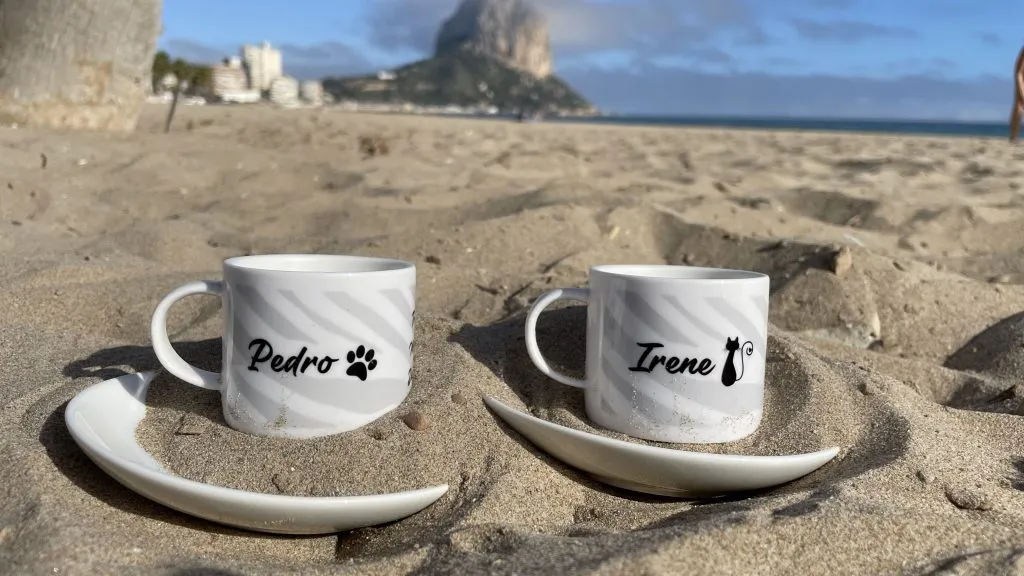Sammenligning av cappuccino og café au lait: Hvilket er det beste alternativet? 1 tazas de cafe